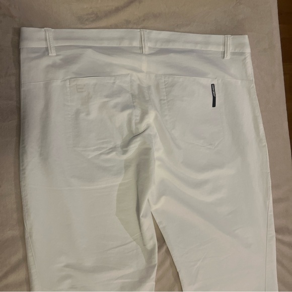 Like new  Galvin Green NED Ventil8 Golf pants White Stretch UV Men's Size 40x34 - Picture 8 of 10